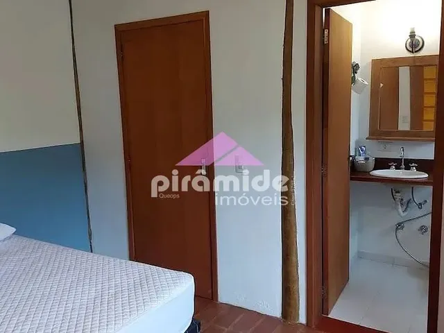 Casa com 1015m² 4 quartos e 5 banheiros, à venda, no bairro Rio Preto em Santo Antônio Do Pinhal