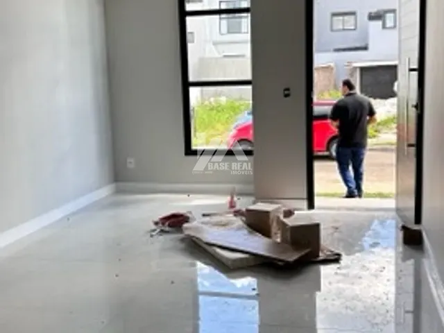 Casa 2 quartos e 2 banheiros, à venda, no bairro Boqueirão em GUARAPUAVA