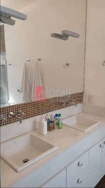 Casa com 3 quartos à venda, 360m² — foto 17 de 26