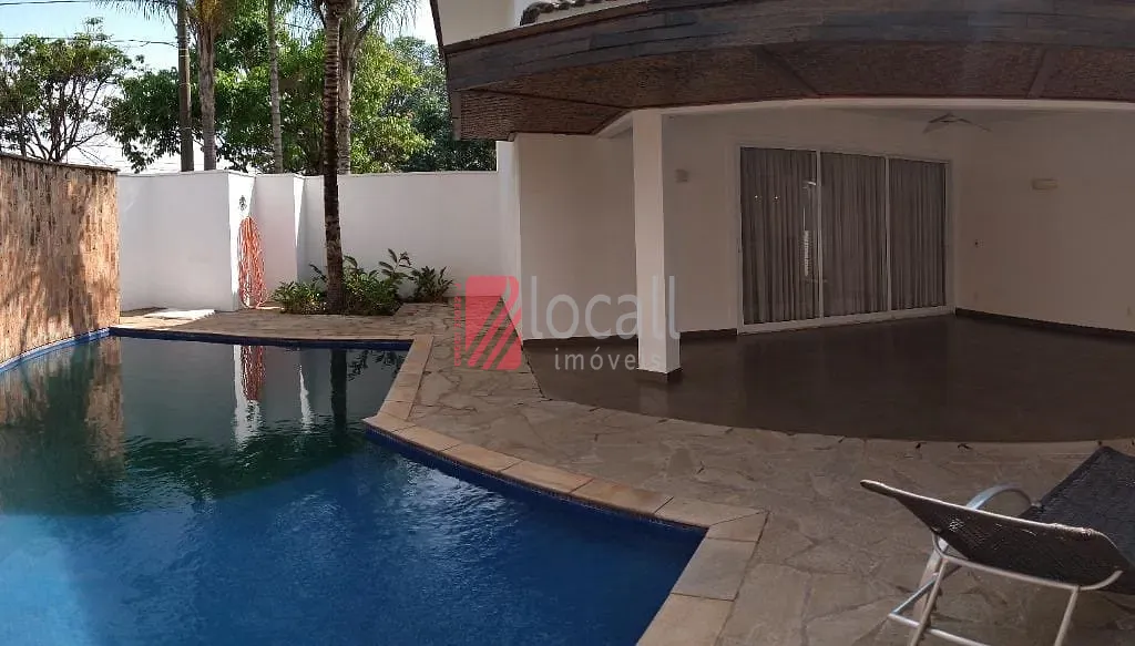 Casa com 3 quartos à venda, 360m² — foto 19 de 26