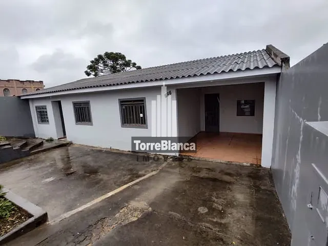 Casa 3 quartos e 1 banheiro, à venda, no bairro Colônia Dona Luiza em Ponta Grossa