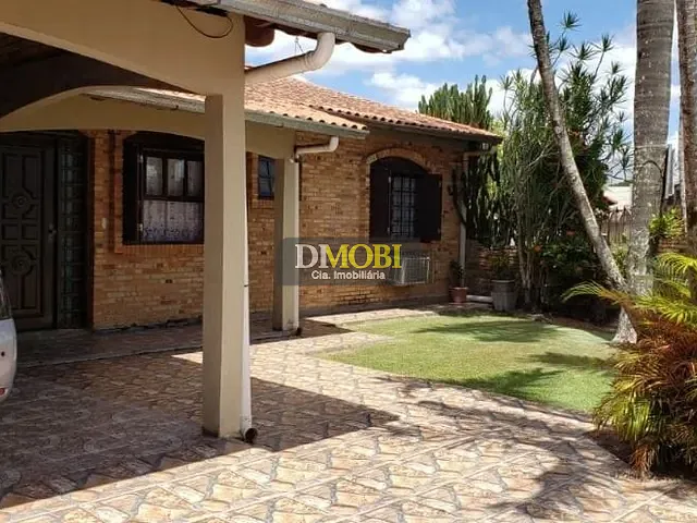 Casa com 333m² 4 quartos e 2 banheiros, à venda, no bairro Girassol em Gravataí