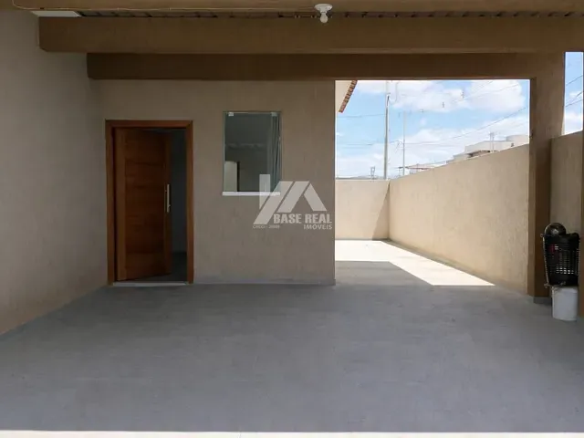 Casa com 117m² 3 quartos e 1 banheiro, à venda, no bairro Cará-cará em Ponta Grossa