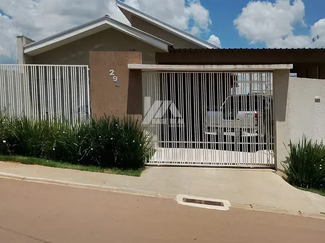 Casa com 117m² 3 quartos e 1 banheiro, à venda, no bairro Cará-cará em Ponta Grossa