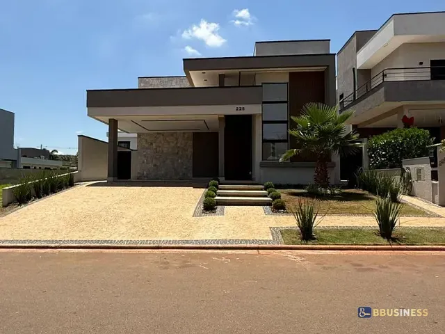Casa 3 quartos e 5 banheiros, à venda, no bairro Parque Brasil 500 em Paulínia