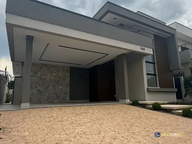 Casa 3 quartos e 5 banheiros, à venda, no bairro Parque Brasil 500 em Paulínia