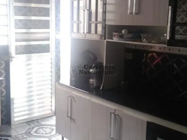 Casa com 140m² 2 quartos e 1 banheiro, à venda, no bairro Parque dos Príncipes em Jacareí
