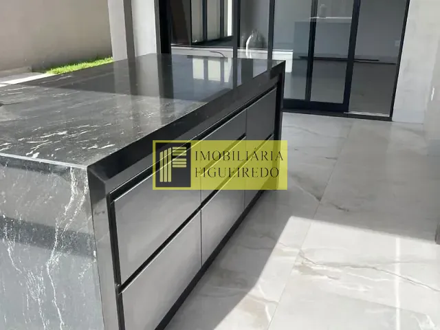 Casa com 406m² 3 quartos e 4 banheiros, à venda ou para alugar, no bairro Parque Residencial Damha em São José do Rio Preto