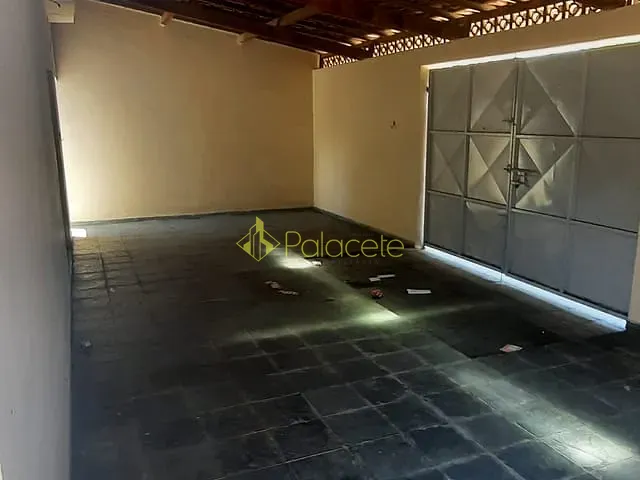 Casa com 250m² 3 quartos e 1 banheiro, à venda, no bairro Morada Marques em Potim