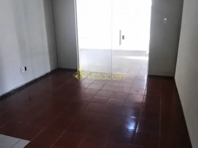 Casa com 250m² 3 quartos e 1 banheiro, à venda, no bairro Morada Marques em Potim