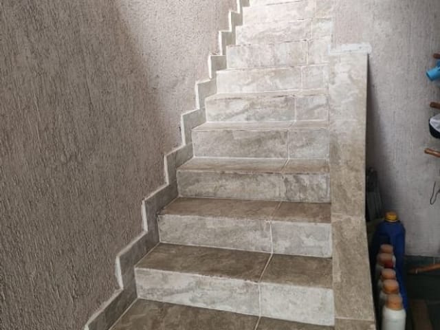 Casa com 180m² 3 quartos e 3 banheiros, à venda, no bairro Vila Engenho Novo em Barueri