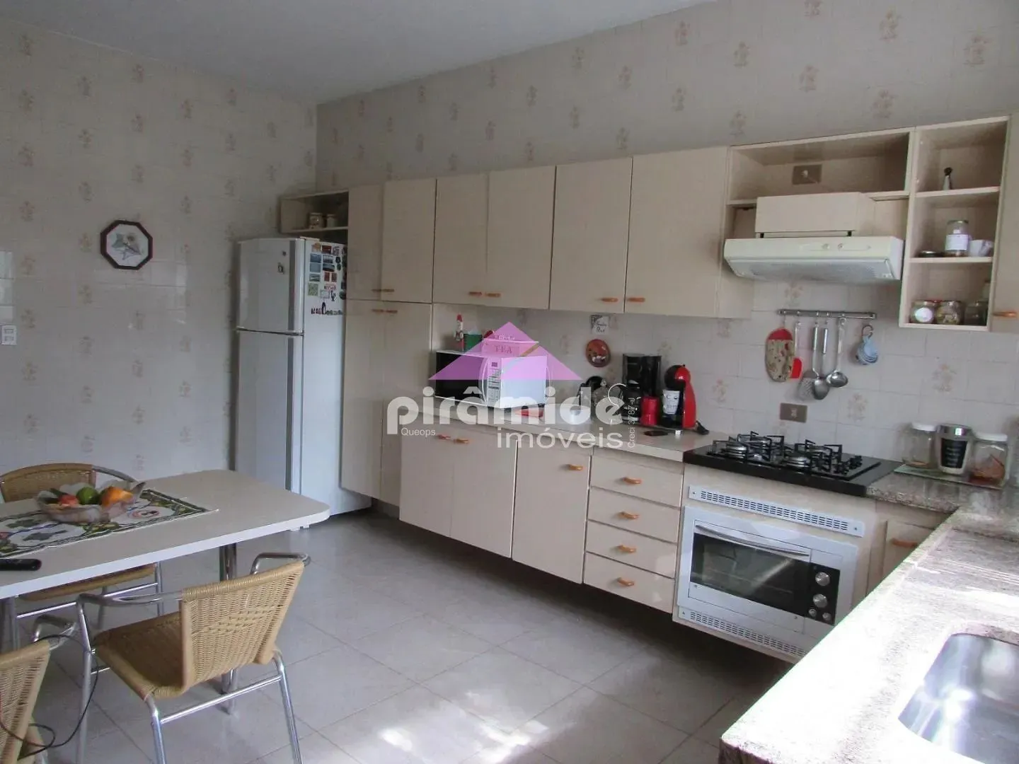 Casa, 3 quartos, 240 m² - Foto 12