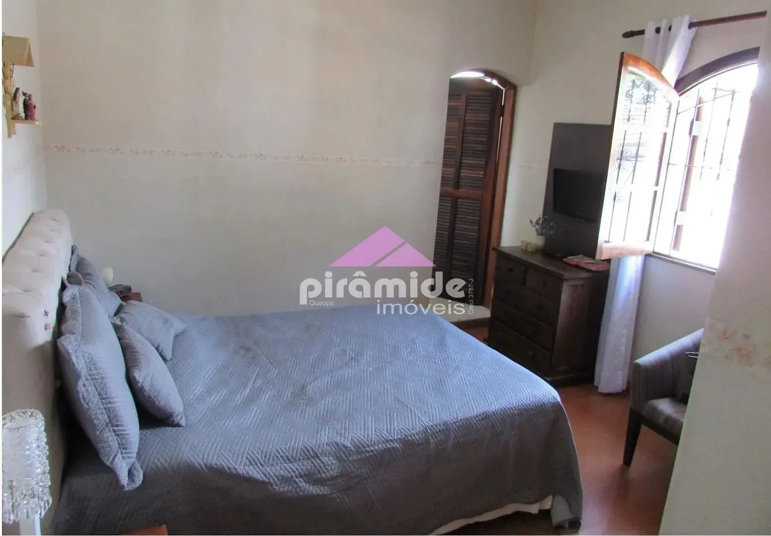 Casa, 3 quartos, 240 m² - Foto 8