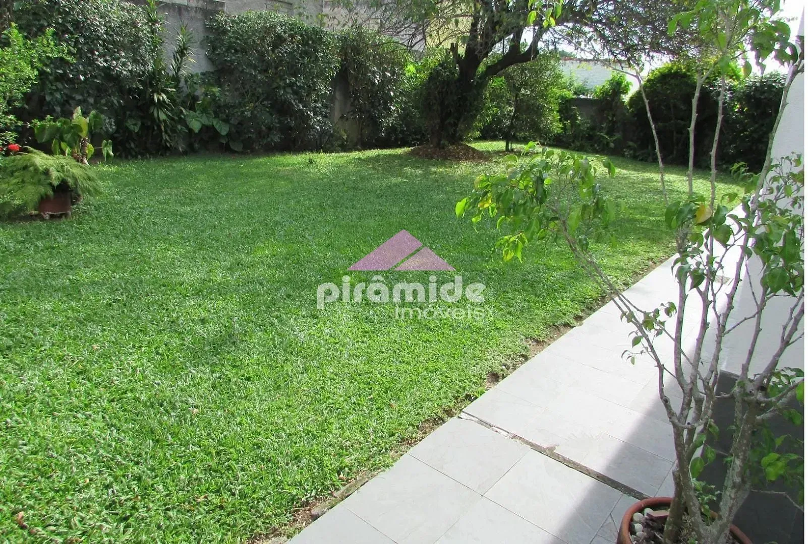 Casa, 3 quartos, 240 m² - Foto 20