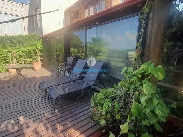 Casa com 925m² 1 quarto e 2 banheiros, à venda, no bairro Urbanova em São José dos Campos