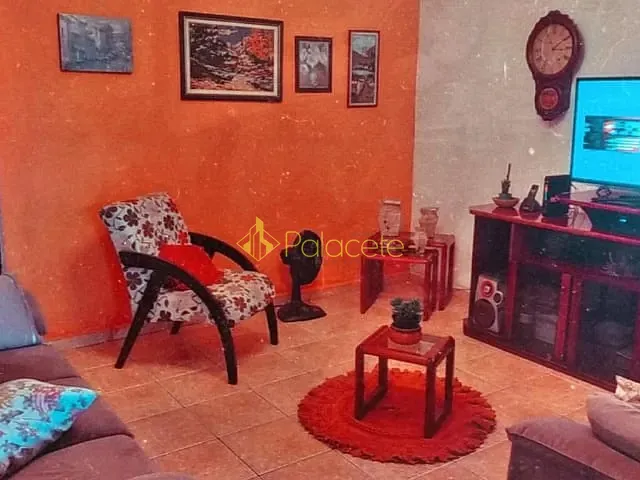 Casa com 90m² 2 quartos e 1 banheiro, à venda, no bairro Laerte Assunção em Pindamonhangaba