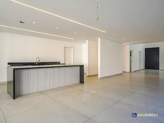 Casa com 500m² 4 quartos e 6 banheiros, à venda, no bairro Mariápolis Ginetta em Vargem Grande Paulista