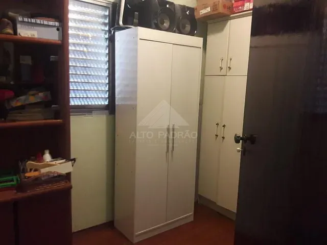 Casa com 125m², à venda, no bairro Jardim Zaira em Mauá