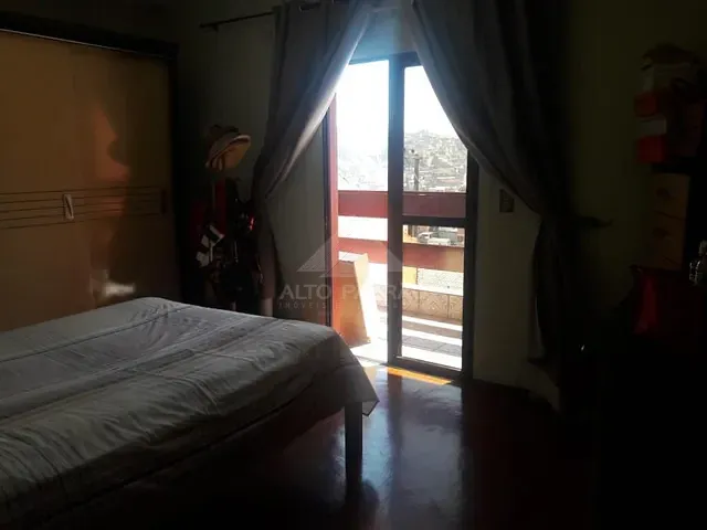 Casa com 125m², à venda, no bairro Jardim Zaira em Mauá