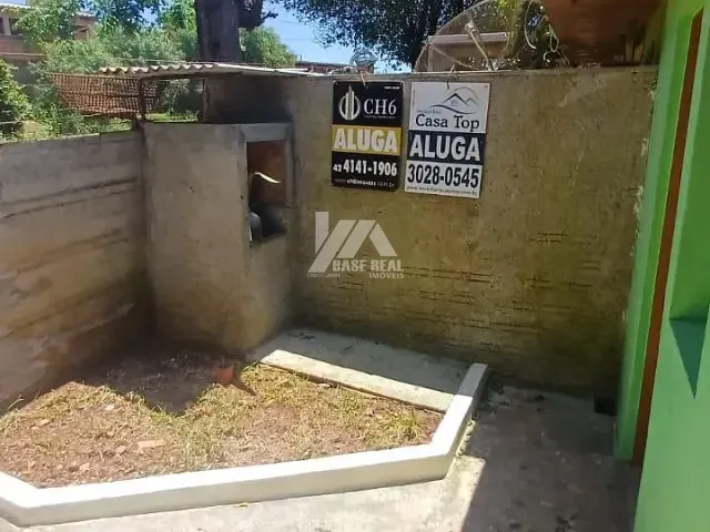 Casa 2 quartos e 1 banheiro, para alugar, no bairro Uvaranas em Ponta Grossa