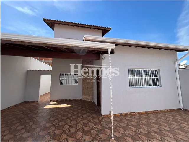 Casa com 200m² 3 quartos e 3 banheiros, à venda, no bairro Alto de Pinheiros em Paulínia