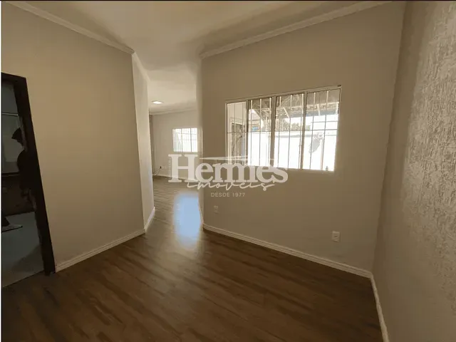 Casa com 200m² 3 quartos e 3 banheiros, à venda, no bairro Alto de Pinheiros em Paulínia