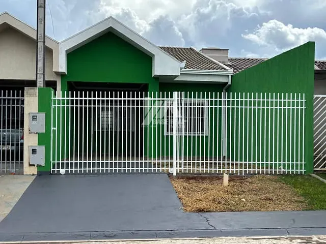 Casa com 120m² 2 quartos e 1 banheiro, à venda, no bairro Cará-cará em Ponta Grossa