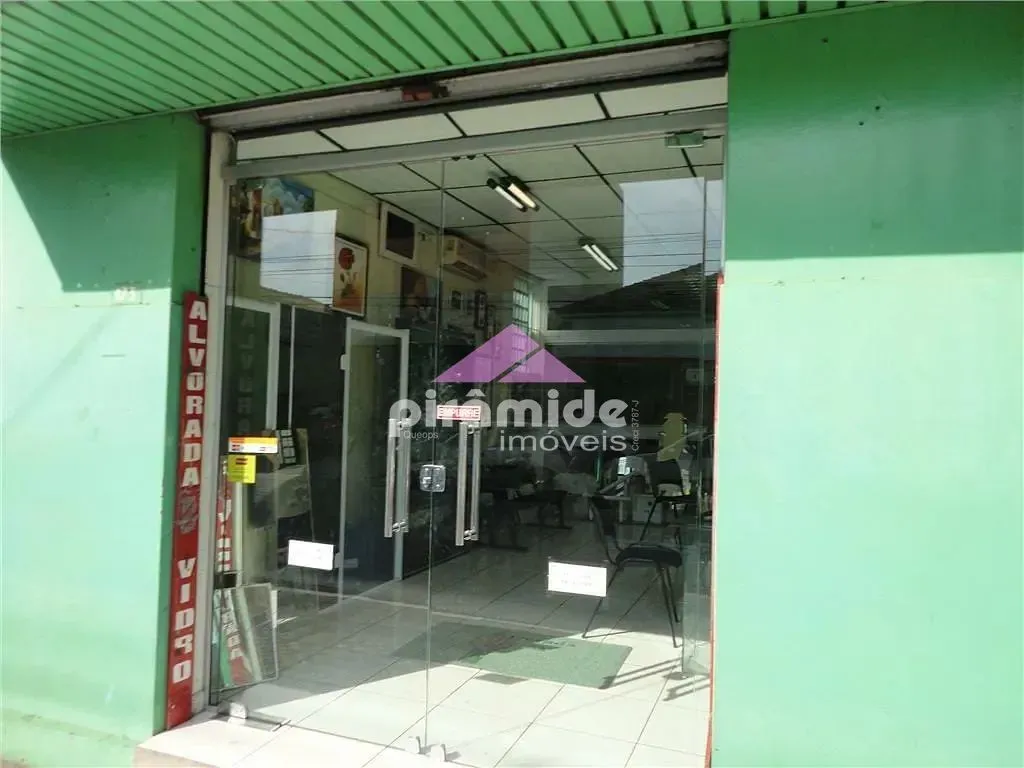 Casa, 1 quarto, 221 m² - Foto 2