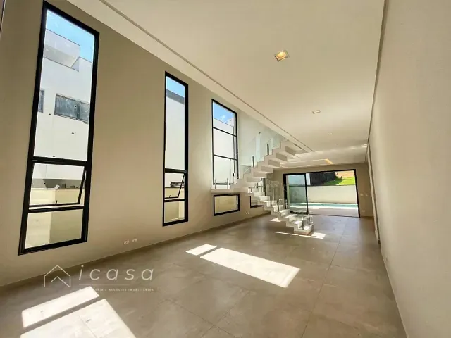 Casa com 550m² 4 quartos e 6 banheiros, à venda, no bairro Condomínio Residencial Alphaville II em São José dos Campos