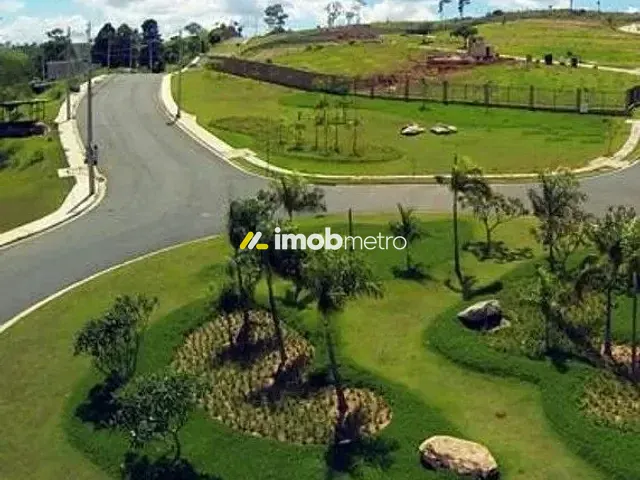 Casa com 853m² 4 quartos e 7 banheiros, à venda, no bairro Residencial Jatibela em Campinas