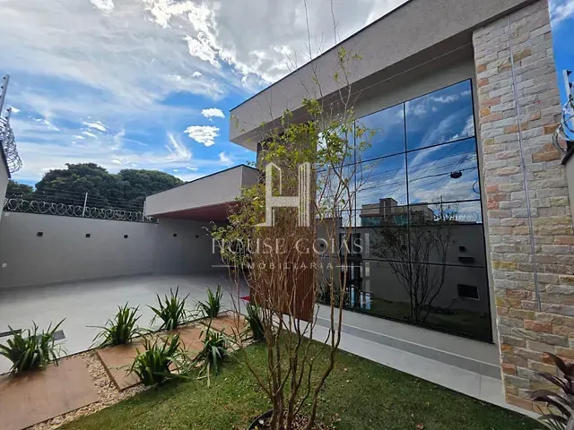 Casa com 397m² 4 quartos e 5 banheiros, à venda, no bairro Jardim Europa em Goiânia
