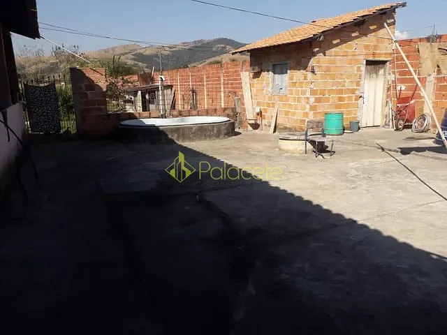 Casa com 1150m² 2 quartos e 2 banheiros, à venda, no bairro Pedro Leme em Roseira