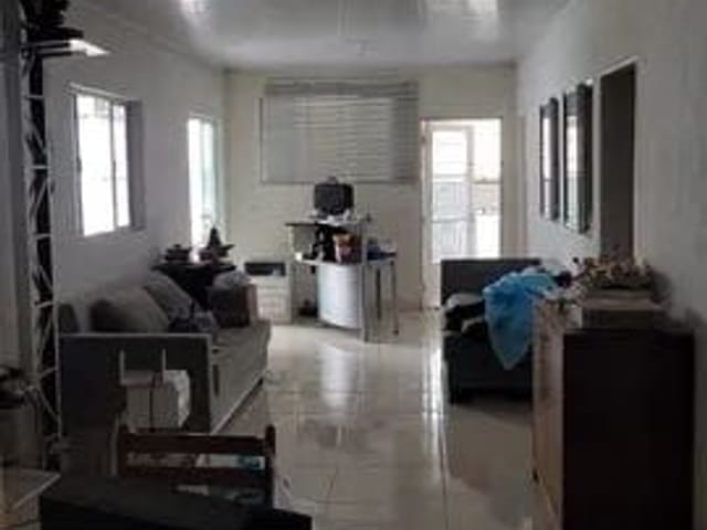 Casa com 490m² 4 quartos e 3 banheiros, à venda, no bairro Vila Osasco em Osasco