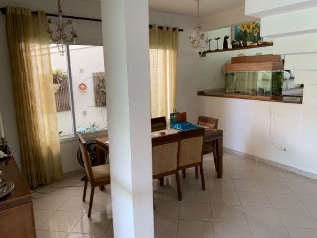Casa com 373m² 3 quartos e 3 banheiros, à venda, no bairro Jardim Esplanada II em São José dos Campos