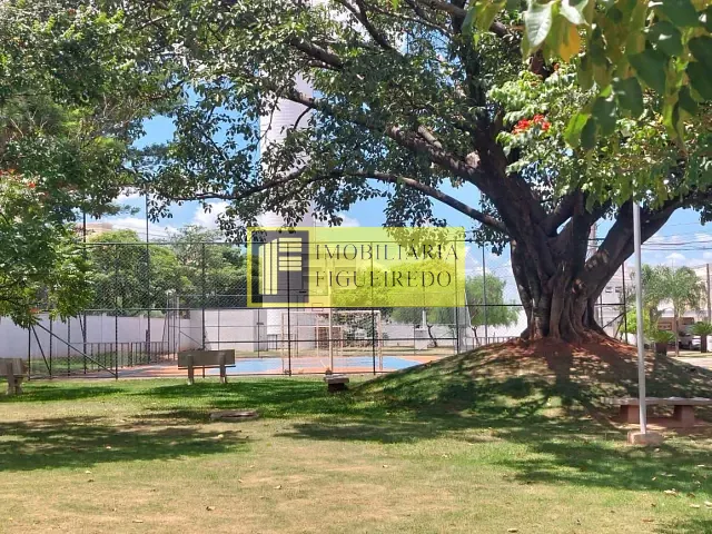 Casa com 200m² 3 quartos e 2 banheiros, para alugar, no bairro Higienópolis em São José do Rio Preto