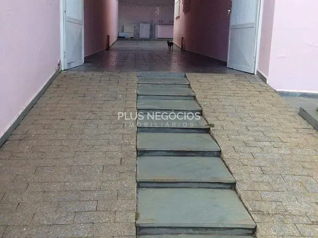 Casa com 250m² 3 quartos e 2 banheiros, à venda, no bairro Jardim Faculdade em Sorocaba