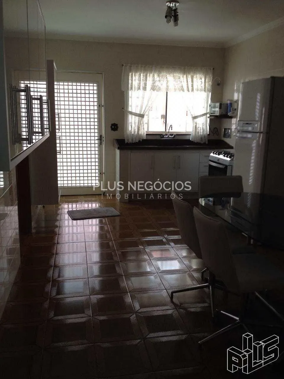 Casa, 3 quartos, 174 m² - Foto 4