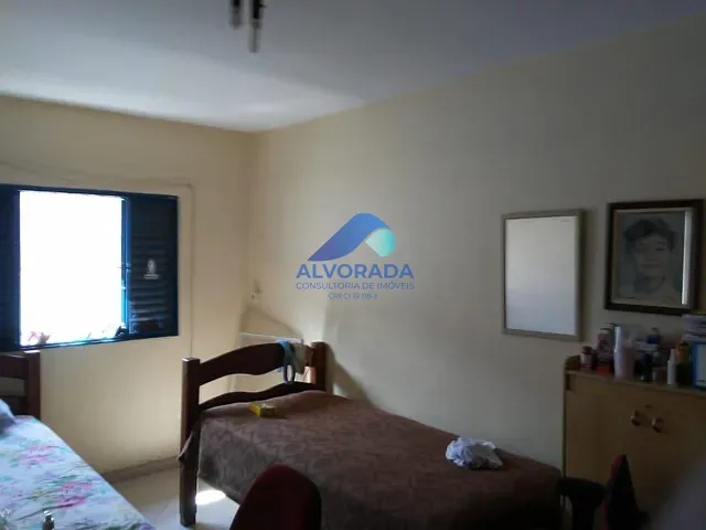 Casa com 175m² 2 quartos e 1 banheiro, à venda, no bairro Jardim das Indústrias em São José dos Campos