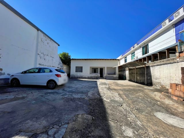 Foto do Casa - Casa para locação com 3 quartos e 8 vagas, Planalto, Belo Horizonte, MG | Deltalar Imóveis