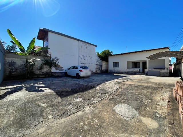 Foto do Casa - Casa para locação com 3 quartos e 8 vagas, Planalto, Belo Horizonte, MG | Deltalar Imóveis
