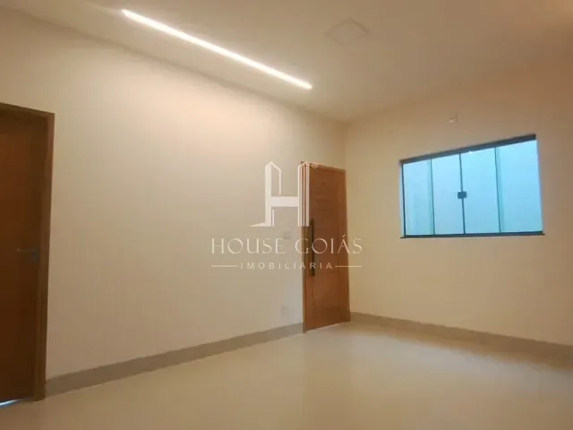 Casa 3 quartos e 2 banheiros, à venda, no bairro Setor Colonial Sul em Aparecida de Goiânia