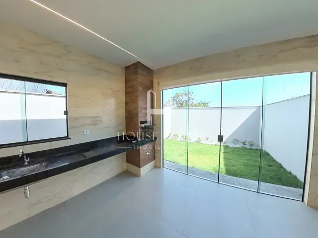 Casa 3 quartos e 2 banheiros, à venda, no bairro Setor Colonial Sul em Aparecida de Goiânia