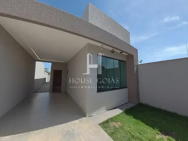 Casa 3 quartos e 2 banheiros, à venda, no bairro Setor Colonial Sul em Aparecida de Goiânia