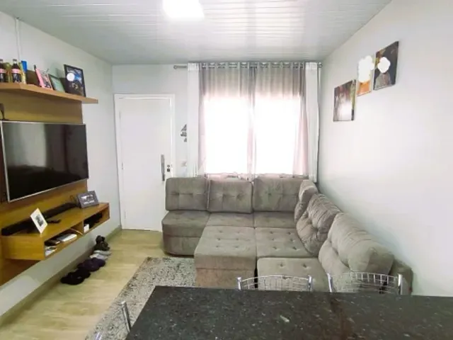 Casa 2 quartos e 1 banheiro, à venda, no bairro Vila Bela em Guarapuava