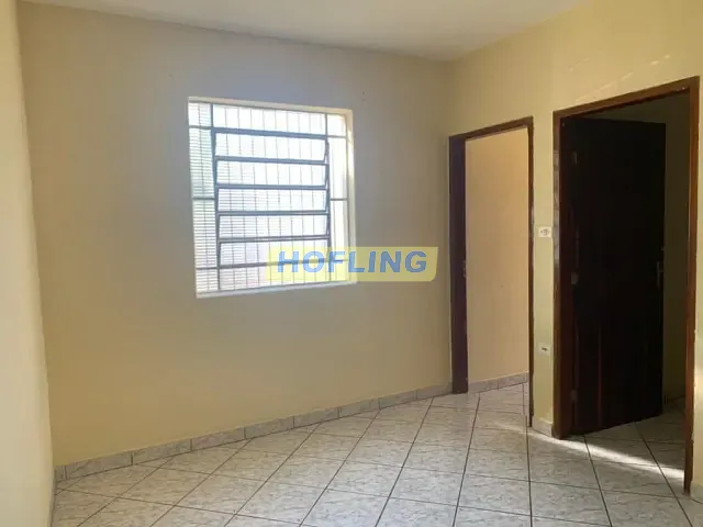 Casa com 97m² 2 quartos e 1 banheiro, à venda, no bairro Vila Operária em Rio Claro