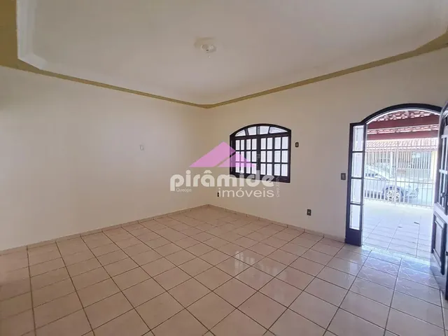 Casa com 10m² 2 quartos e 2 banheiros, para alugar, no bairro Bosque dos Eucaliptos em São José Dos Campos
