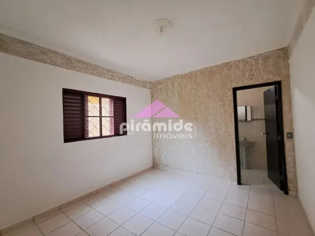 Casa com 10m² 2 quartos e 2 banheiros, para alugar, no bairro Bosque dos Eucaliptos em São José Dos Campos
