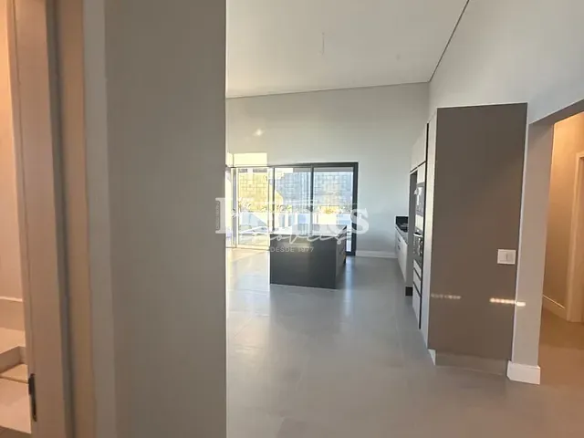Casa com 333m² 3 quartos e 5 banheiros, à venda, no bairro Jardim Ypê em Paulínia