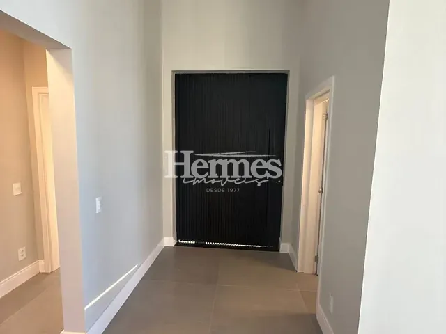 Casa com 333m² 3 quartos e 5 banheiros, à venda, no bairro Jardim Ypê em Paulínia