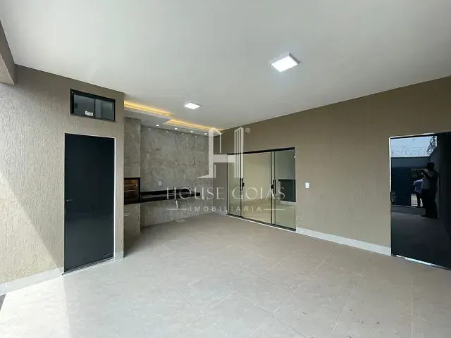 Casa 3 quartos e 3 banheiros, à venda, no bairro Jardim Himalaia em Aparecida de Goiânia